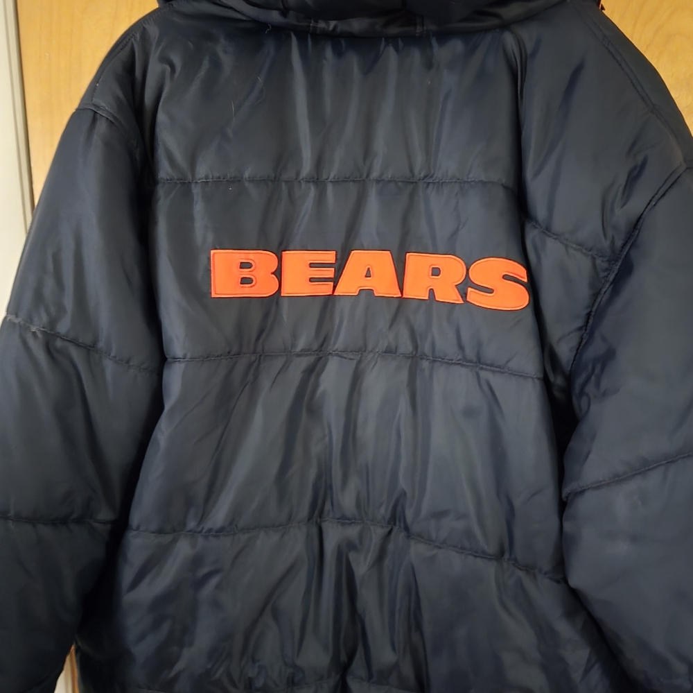 NWOT Mens Chicago Bears puffer coat